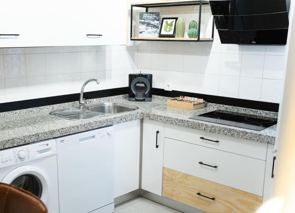 Apartamento A Estrenar En San Juan De La Palma Sevilla Exterior foto